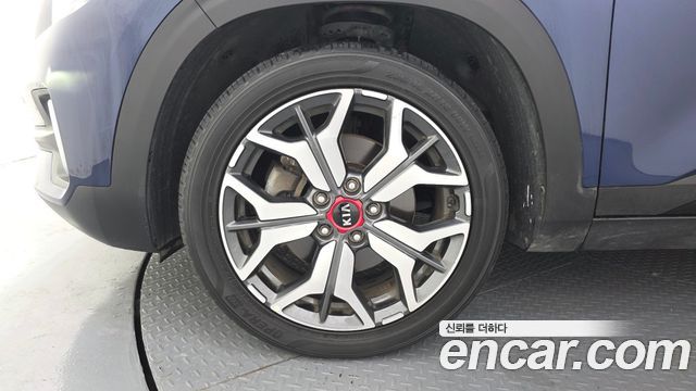 Kia Seltos из Кореи Encar
