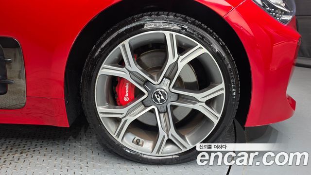 Kia Stinger из Кореи Encar