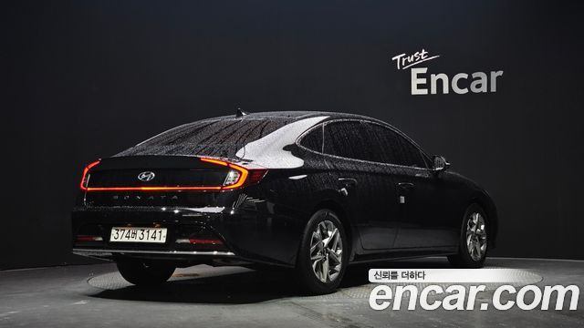Hyundai Sonata 2.0 Premium Plus — пробег 136 618 км — фото 2 из 5