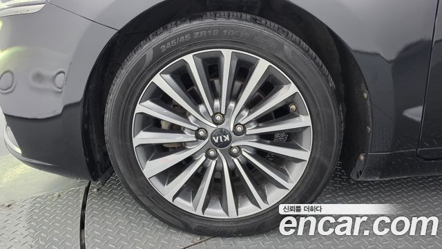 Kia K7 из Кореи Encar