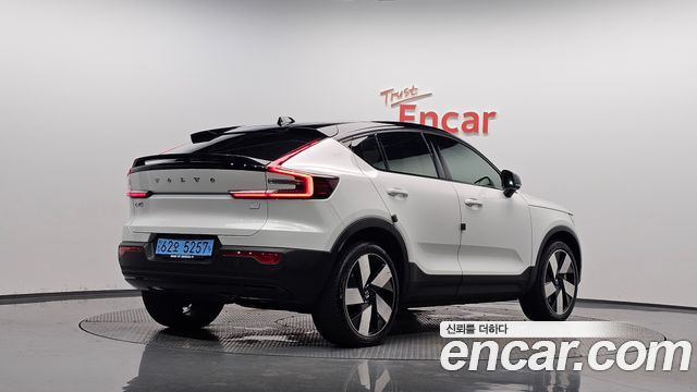 Volvo C40 из Кореи Encar