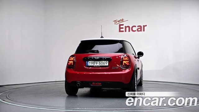 Mini Cooper из Кореи Encar