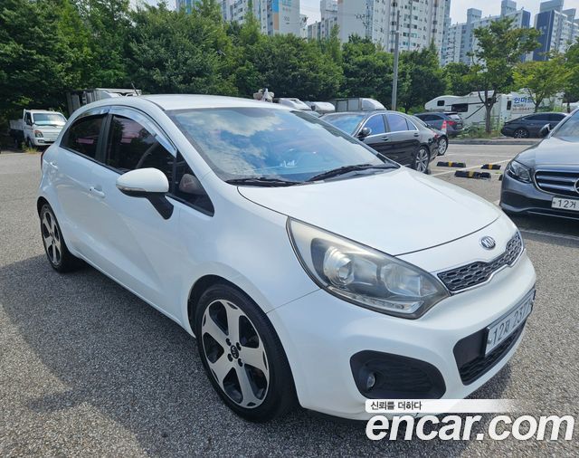Kia pride 1.6 GDI Hatchback Prestige — пробег 144 805 км — фото 3 из 5