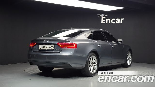 Audi A5 2.0 TDI Quattro Sportback 8TA — пробег 275 254 км