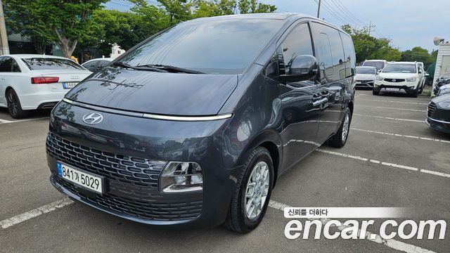 Hyundai Staria Cargo 5-Seater Modern — пробег 102 352 км