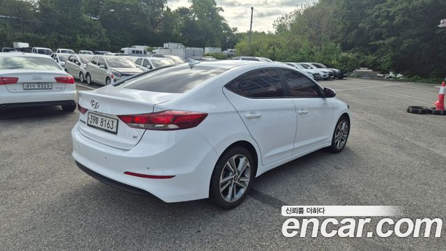 Hyundai AVANTE из Кореи Encar