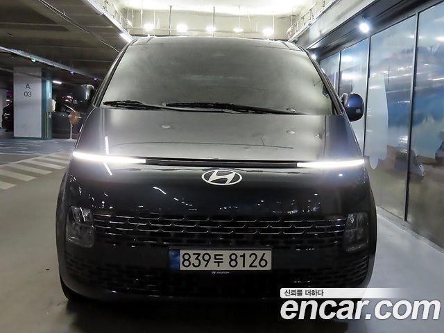Hyundai Staria Cargo 3-Seater Modern — пробег 83 820 км