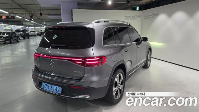Mercedes-Benz EQB EQB300 4MATIC Progressive — пробег 1 126 км
