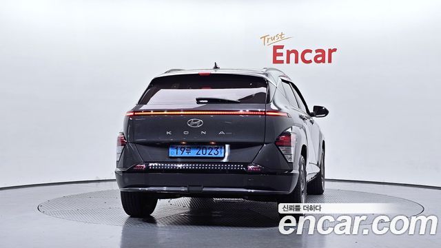 Hyundai Kona Long Range Premium — пробег 96 381 км — фото 4 из 5