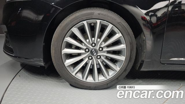 Kia K7 из Кореи Encar