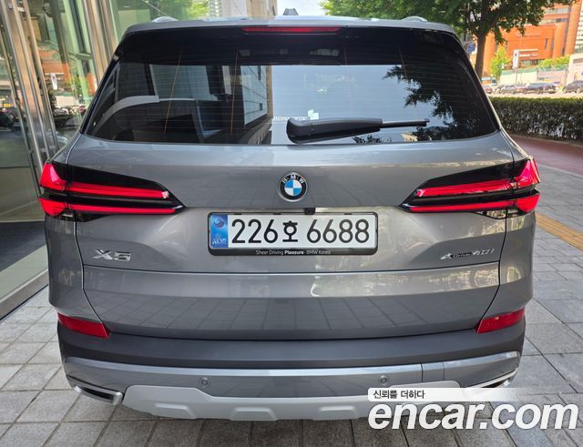 BMW X5 xDrive 40i xLine — пробег 1 390 км — фото 4 из 5