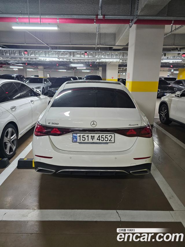 Mercedes-Benz E-Class из Кореи Encar
