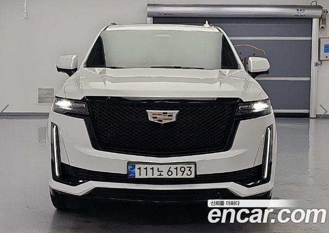 Cadillac Escalade 6.2 ESV ESV Sports Platinum — пробег 74 990 км
