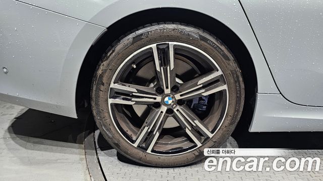 BMW 3-Series 320i M Sport — пробег 14 335 км — фото 5 из 5
