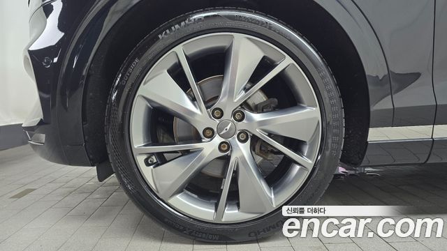 Genesis GV70 из Кореи Encar
