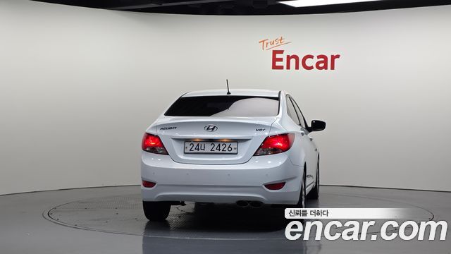 Hyundai Accent из Кореи Encar