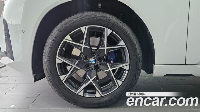 BMW X3 xDrive 20 M Sport — пробег 8 813 км — фото 5 из 5