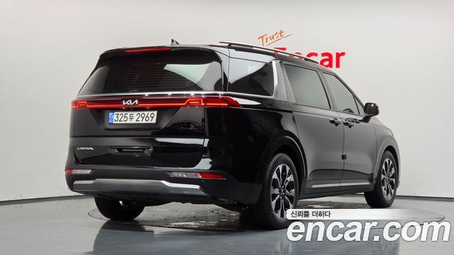 Kia Carnival Diesel 9-Seater Noblesse — пробег 28 117 км — фото 2 из 5