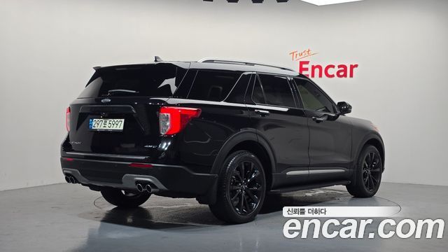 Ford Explorer 3.0 Platinum 4WD — пробег 63 763 км — фото 2 из 5