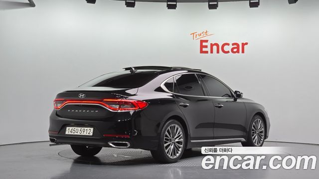 Hyundai Grandeur из Кореи Encar