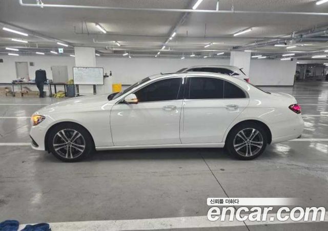Mercedes-Benz E-Class E350 4MATIC Avantgarde — пробег 131 472 км