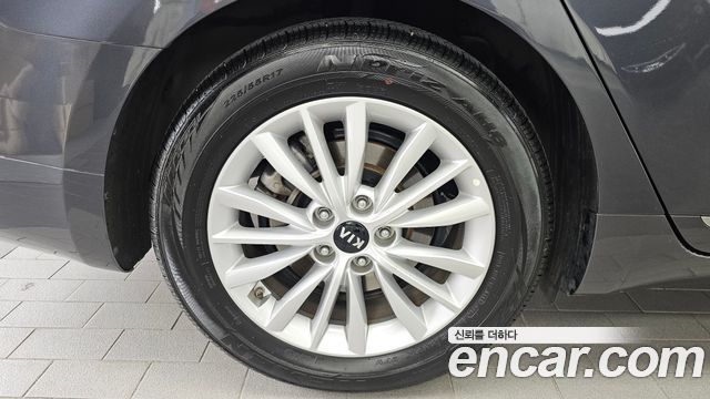 Kia K7 из Кореи Encar