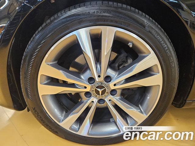 Mercedes-Benz C-Class C220 d Avantgarde — пробег 84 659 км