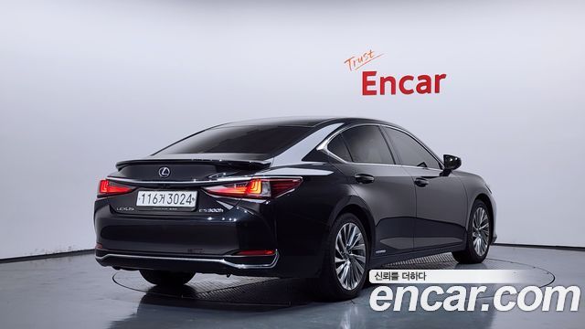Lexus ES из Кореи Encar