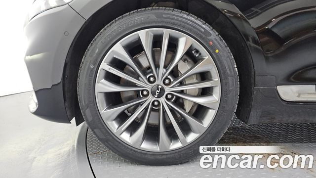 Kia K9 из Кореи Encar