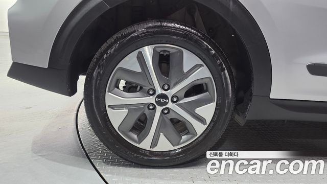 Kia Niro Air — пробег 90 316 км — фото 5 из 5