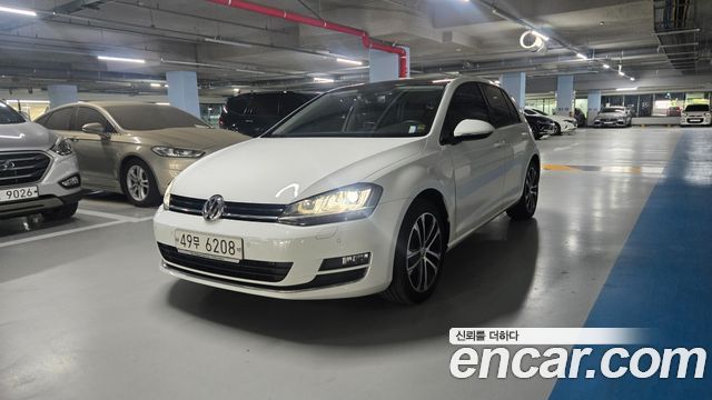 Volkswagen Golf 2.0 TDI Premium — пробег 61 476 км