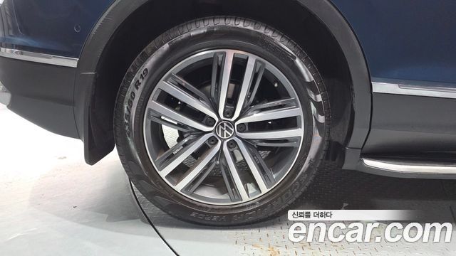 Volkswagen Tiguan 2.0 TDI 4Motion Prestige — пробег 22 018 км — фото 5 из 5