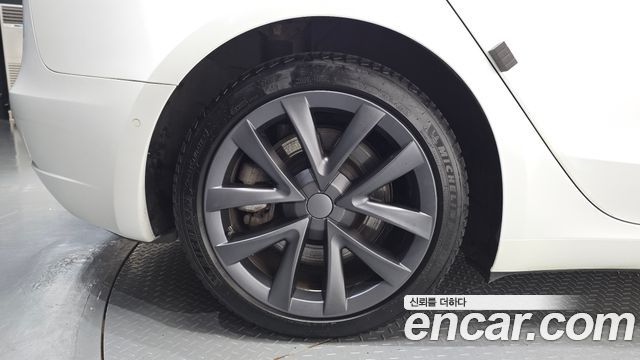 Tesla Model 3 из Кореи Encar