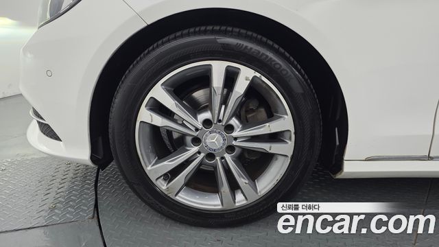 Mercedes-Benz E-Class E220 CDI Avantgarde — пробег 180 909 км