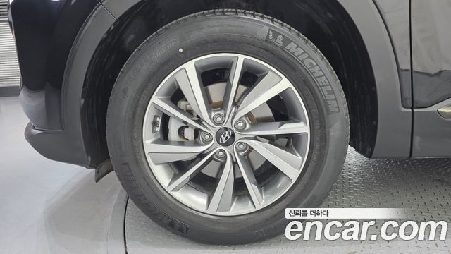 Hyundai Santafe Gasoline 2.0T 2WD Exclusive — пробег 104 779 км