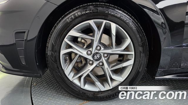 Hyundai Sonata 2.0 Premium Plus — пробег 70 483 км