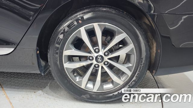 Hyundai Grandeur HG240 Luxury — пробег 94 467 км