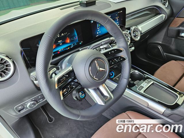 Mercedes-Benz GLB-Class AMG GLB35 4MATIC — пробег 1 111 км