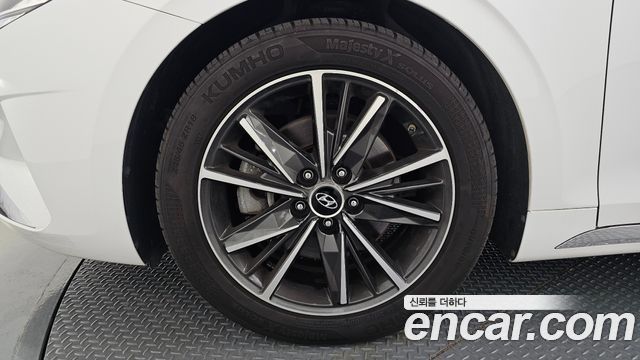 Hyundai Grandeur 2.5 Exclusice — пробег 129 013 км