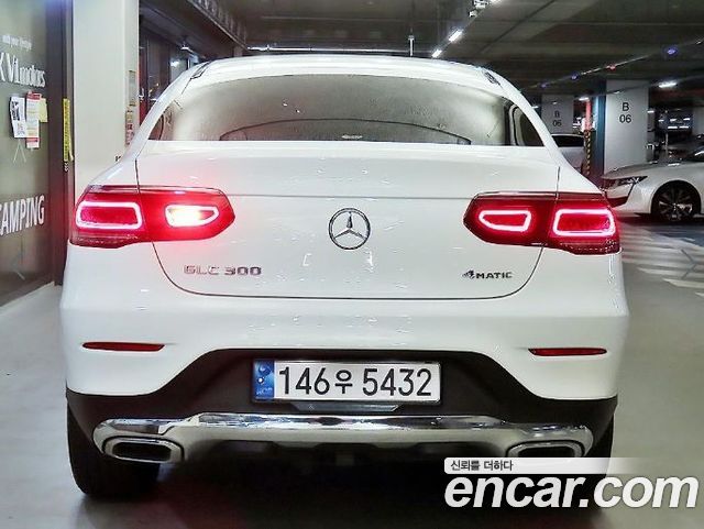 Mercedes-Benz GLC-Class GCL300 4MATIC Coupe — пробег 30 534 км