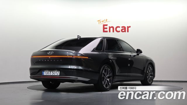 Hyundai Grandeur из Кореи Encar