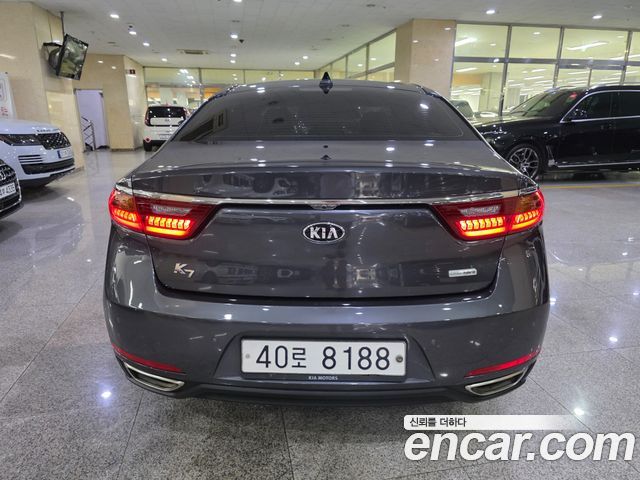 Kia K7 из Кореи Encar