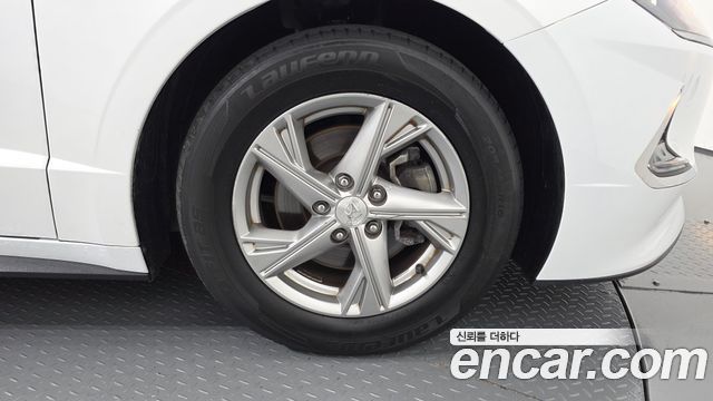 Hyundai Sonata 2.0 LPG(rental car) Style — пробег 183 969 км
