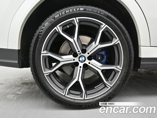 BMW X6 xDrive40i M Sport — пробег 79 143 км — фото 5 из 5