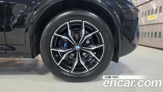 BMW X4 xDrive20i M Sport — пробег 31 228 км — фото 5 из 5