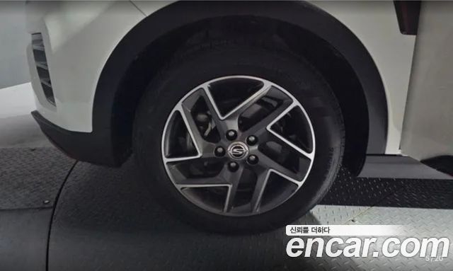 Ssangyong TIBOLI из Кореи Encar
