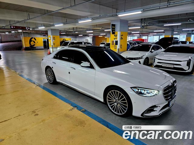 Mercedes-Benz S-Class S500L 4MATIC — пробег 16 500 км