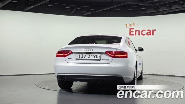Audi A5 2.0 TDI Quattro Sportback 8TA — пробег 127 371 км