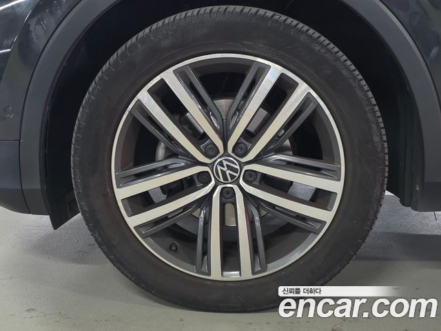 Volkswagen Tiguan из Кореи Encar