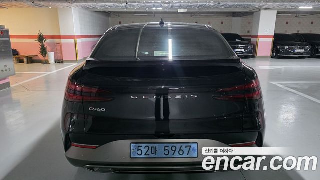 Genesis GV60 Standard — пробег 74 672 км